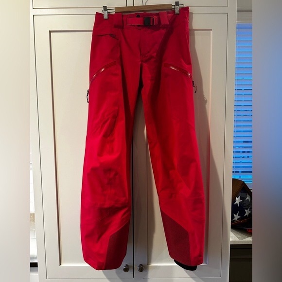 Arc’teryx Gore-Tex Sentinel Woman’s Snow Pants Size M in Pink - Picture 1 of 8